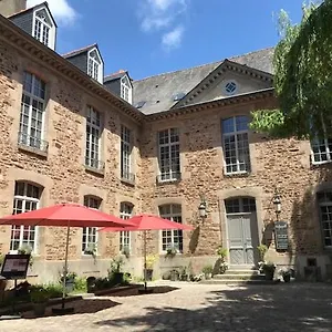 Perlepampille Apartment Dinan