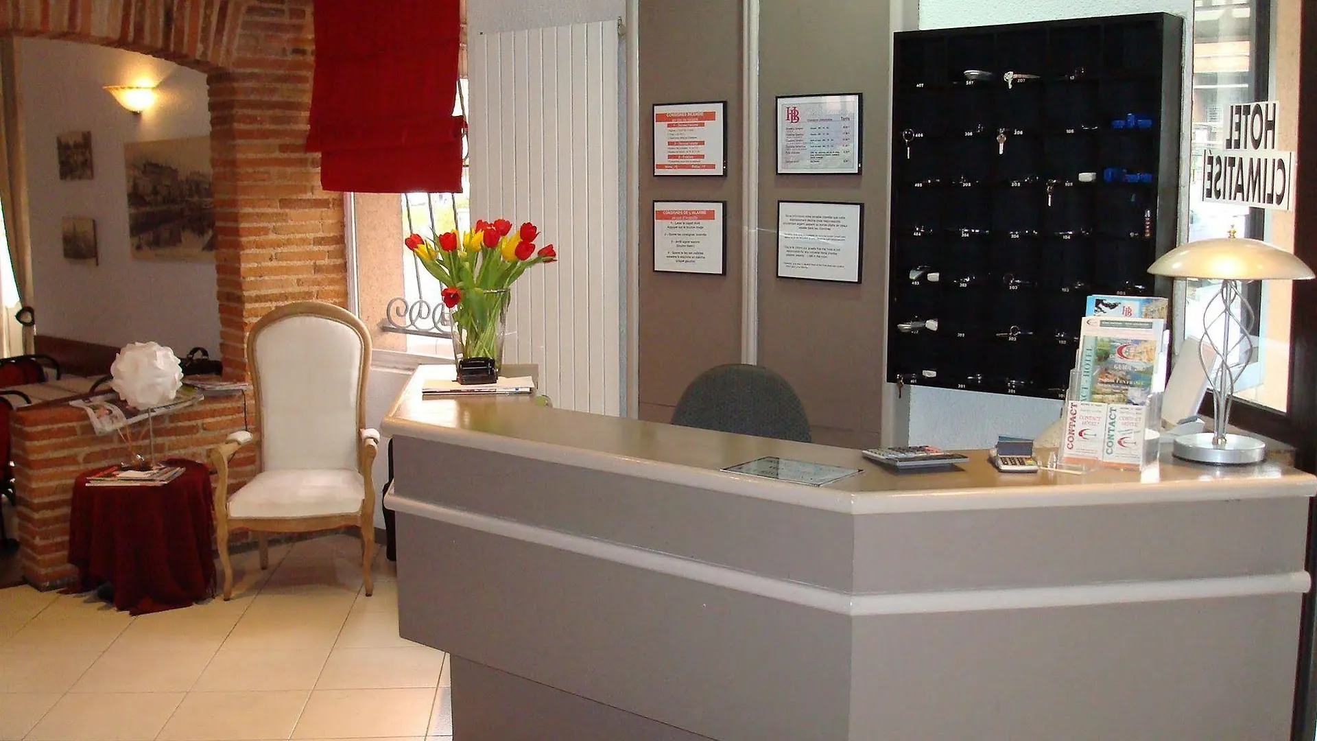 Hotel De Bordeaux Toulouse 2*,  France